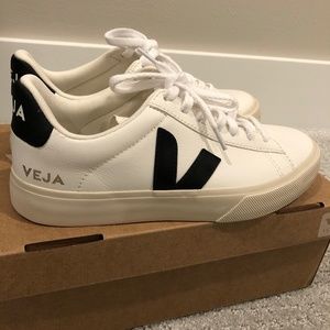 Veja Campo Sneaker